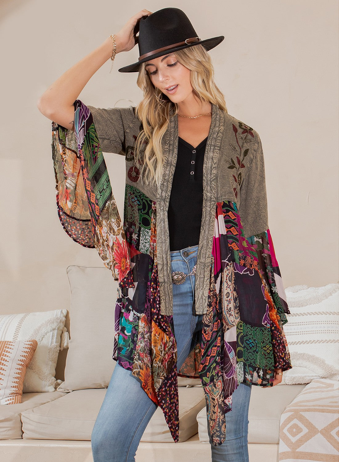 Kimonos, Shawls, Ponchos