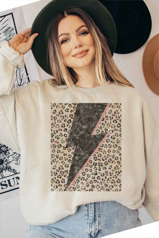 LEOPARD LIGHTNING GRAPHIC PLUS SIZE SWEATSHIRT