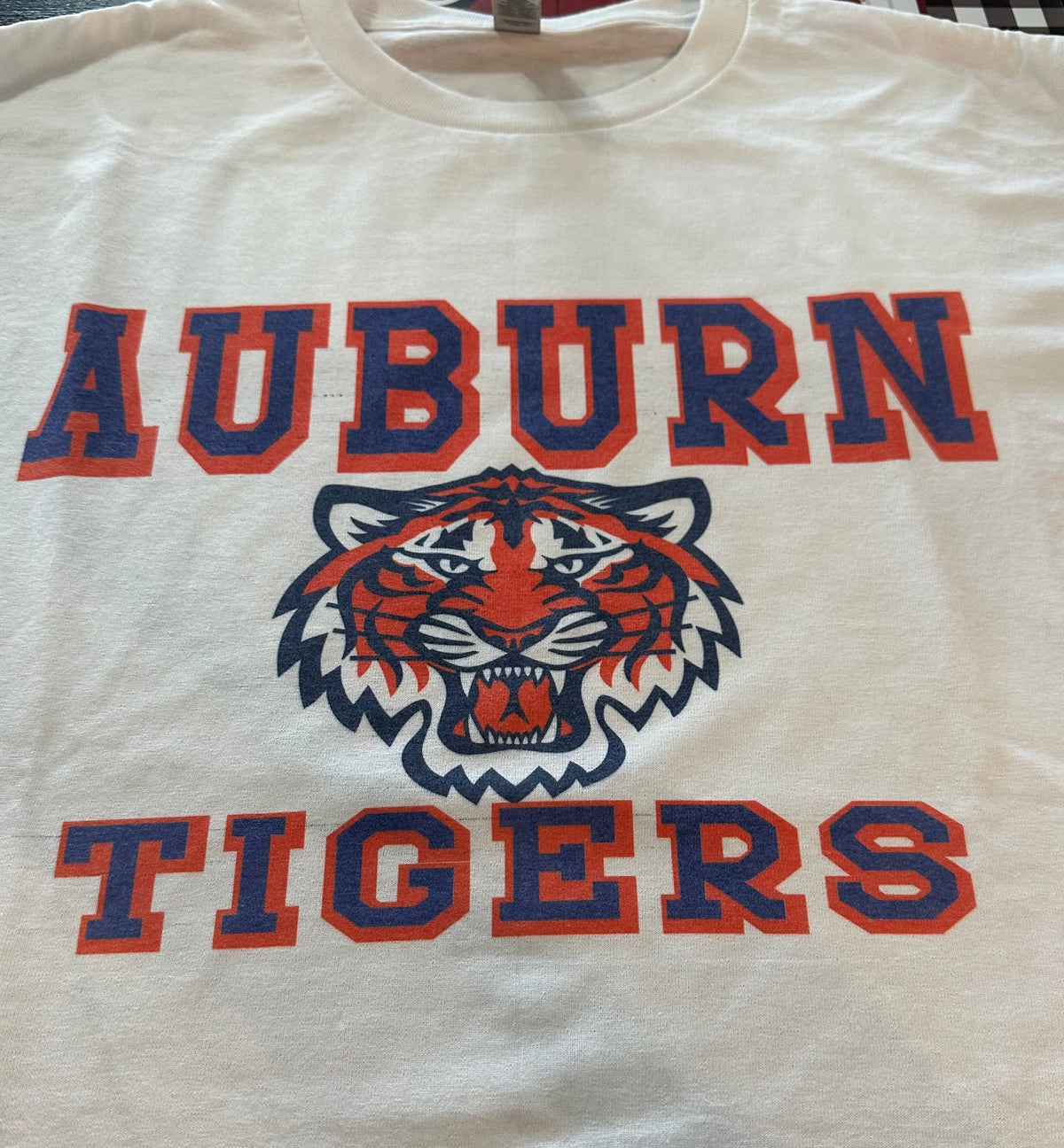 Auburn Tigers Graphic Tee